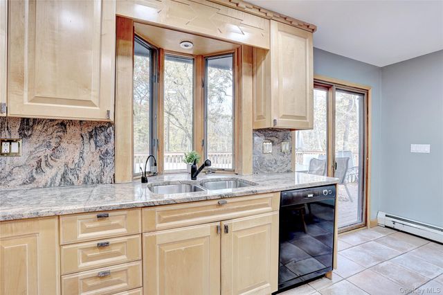 23 Sherwood Ridge Road, Pomona, NY 10970