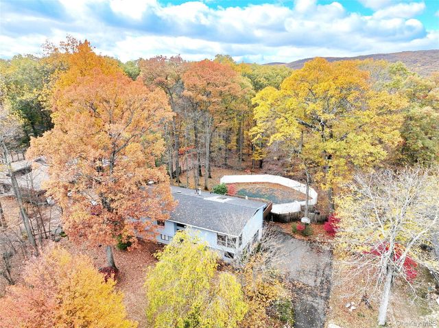 23 Sherwood Ridge Road, Pomona, NY 10970