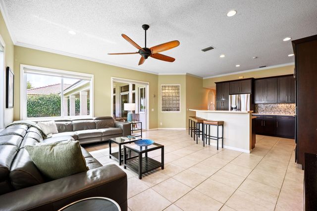 804 Heritage Drive, Weston, FL 33326