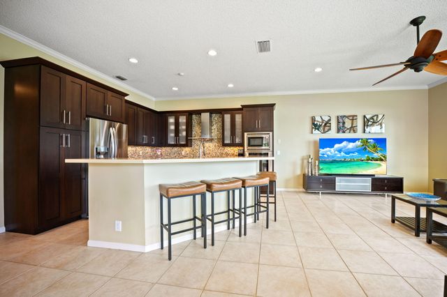 804 Heritage Drive, Weston, FL 33326