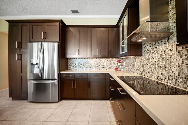 804 Heritage Drive, Weston, FL 33326