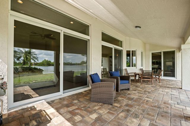804 Heritage Drive, Weston, FL 33326