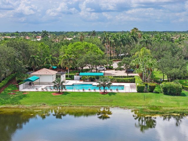 804 Heritage Drive, Weston, FL 33326