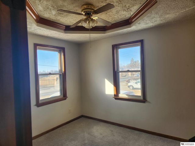 4602 Q Street, Omaha, NE 68117