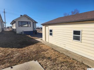 4602 Q Street, Omaha, NE 68117