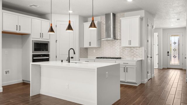 2411 Marble Avenue NE, Rio Rancho, NM 87144