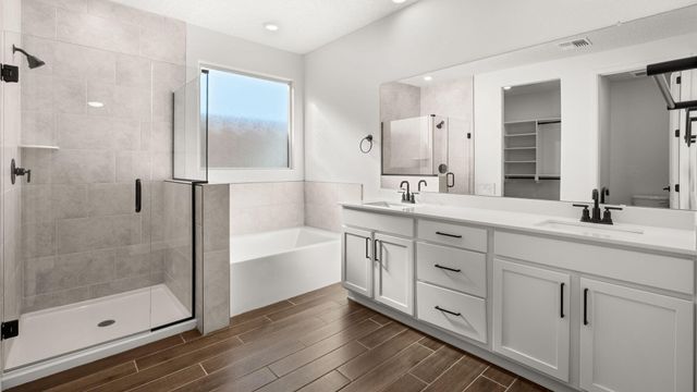 2411 Marble Avenue NE, Rio Rancho, NM 87144