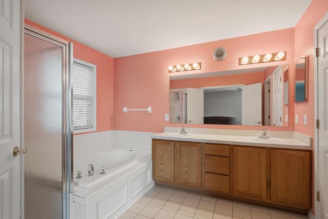 3621 Mead Drive, Powell, OH 43065