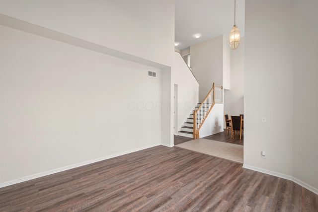 3621 Mead Drive, Powell, OH 43065