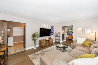 81 Bergen Dr, West Milford Twp., NJ 07480