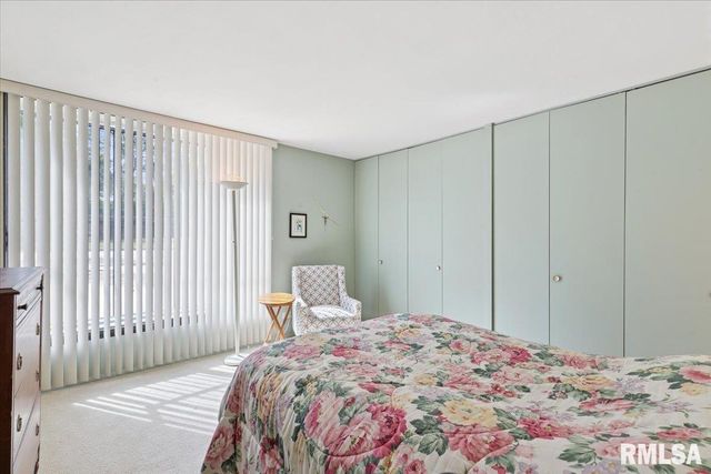 1800 7TH Street 2A, East Moline, IL 61244