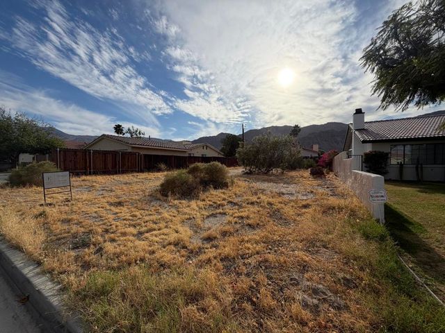 52059 Avenue Mendoza, La Quinta, CA 92253
