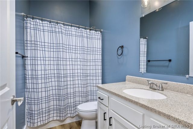 616 E Utica Street, Sellersburg, IN 47172