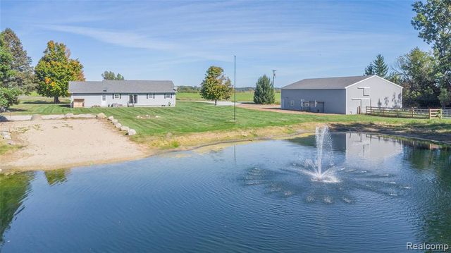4985 Hollenbeck Road, Columbiaville, MI 48421