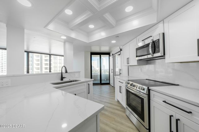 1 Oceans West Blvd Apt 4B4, Daytona Beach Shores, FL 32118