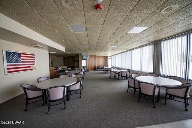 1 Oceans West Blvd Apt 4B4, Daytona Beach Shores, FL 32118