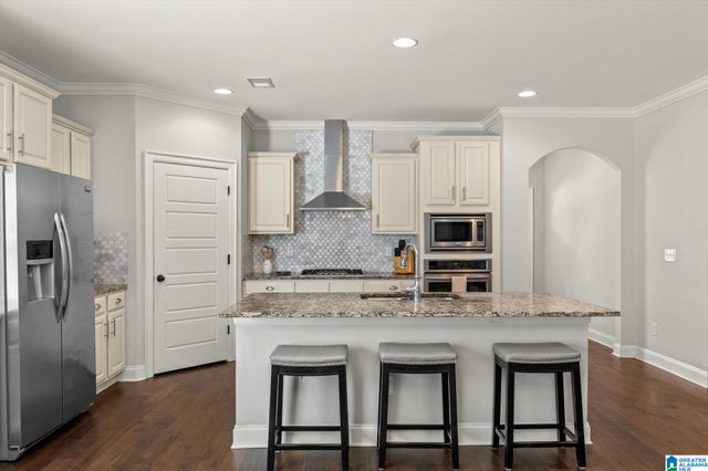 1233 HUNTERS GATE DRIVE, Hoover, AL 35242