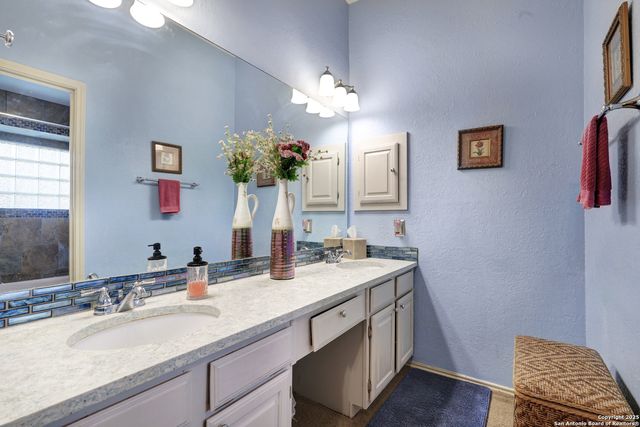 7811 Clymer, San Antonio, TX 78240