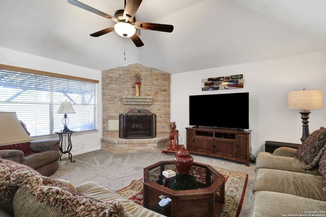 7811 Clymer, San Antonio, TX 78240