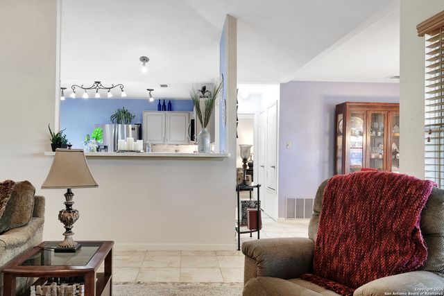 7811 Clymer, San Antonio, TX 78240