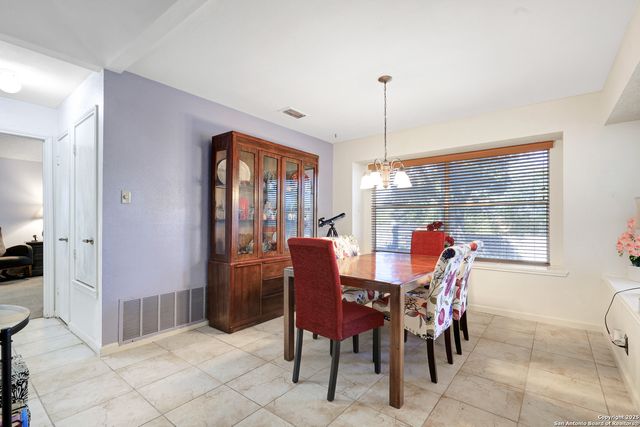 7811 Clymer, San Antonio, TX 78240