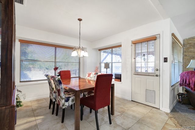 7811 Clymer, San Antonio, TX 78240