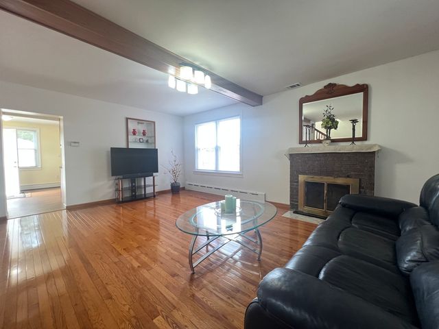 4434 Dubois Boulevard, Brookfield, IL 60513