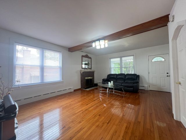 4434 Dubois Boulevard, Brookfield, IL 60513