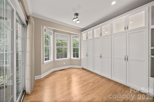 14 Waterbury Court, Hendersonville, NC 28791