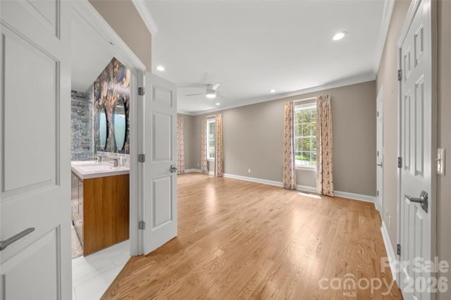 14 Waterbury Court, Hendersonville, NC 28791