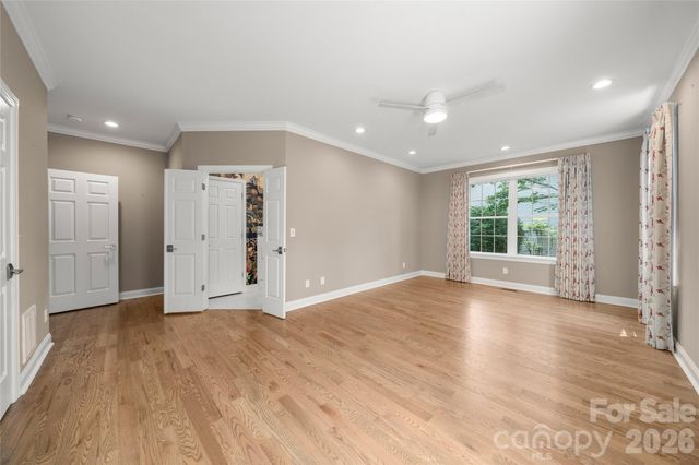 14 Waterbury Court, Hendersonville, NC 28791