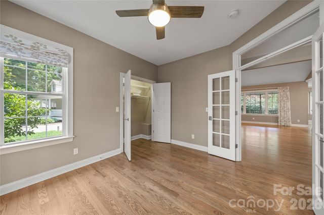 14 Waterbury Court, Hendersonville, NC 28791