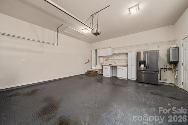 14 Waterbury Court, Hendersonville, NC 28791