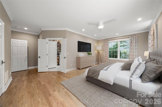 14 Waterbury Court, Hendersonville, NC 28791