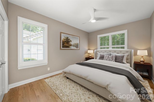 14 Waterbury Court, Hendersonville, NC 28791