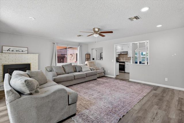 4737 E Cornell Avenue, Fresno, CA 93703