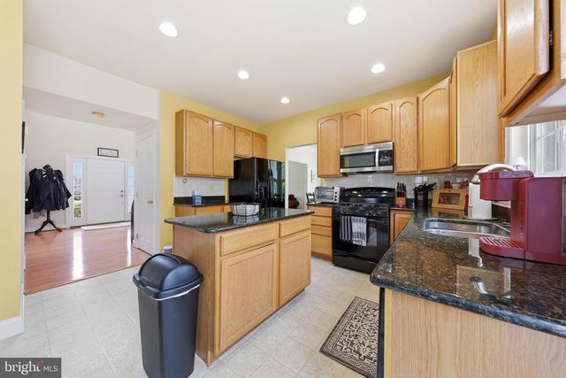 419 MOHICAN DR, Frederick, MD 21701