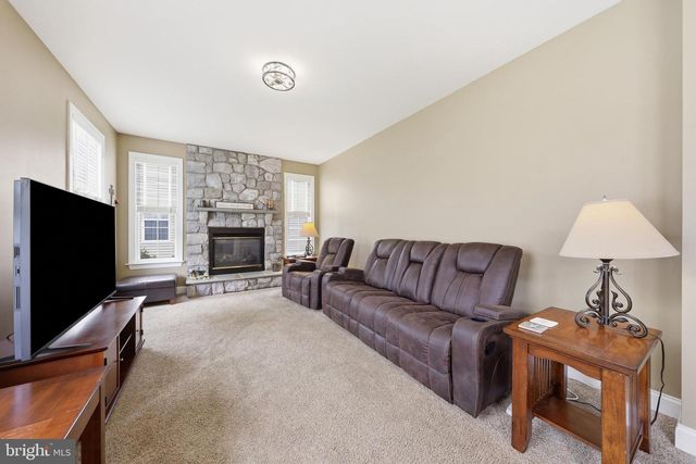 419 MOHICAN DR, Frederick, MD 21701