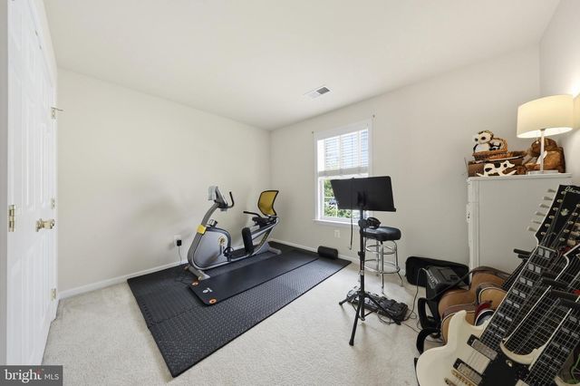 419 MOHICAN DR, Frederick, MD 21701