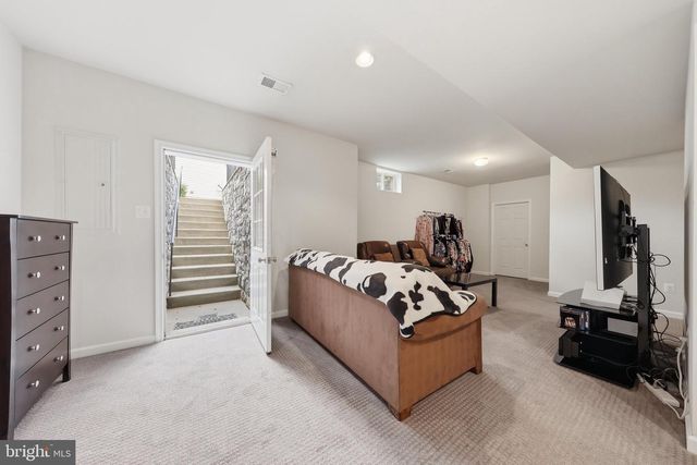 419 MOHICAN DR, Frederick, MD 21701