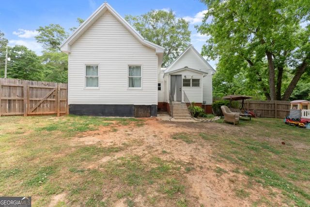 1519 New Hope Church Road, Loganville, GA 30052
