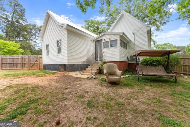 1519 New Hope Church Road, Loganville, GA 30052
