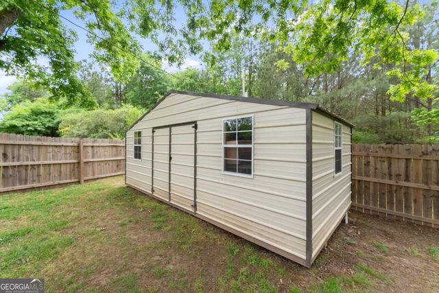 1519 New Hope Church Road, Loganville, GA 30052