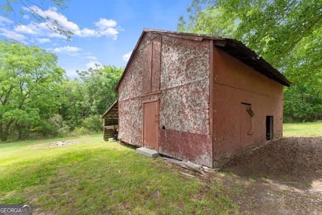 1519 New Hope Church Road, Loganville, GA 30052