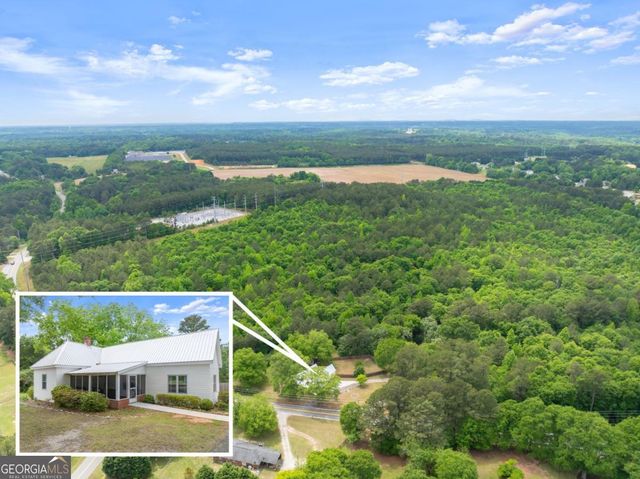 1519 New Hope Church Road, Loganville, GA 30052