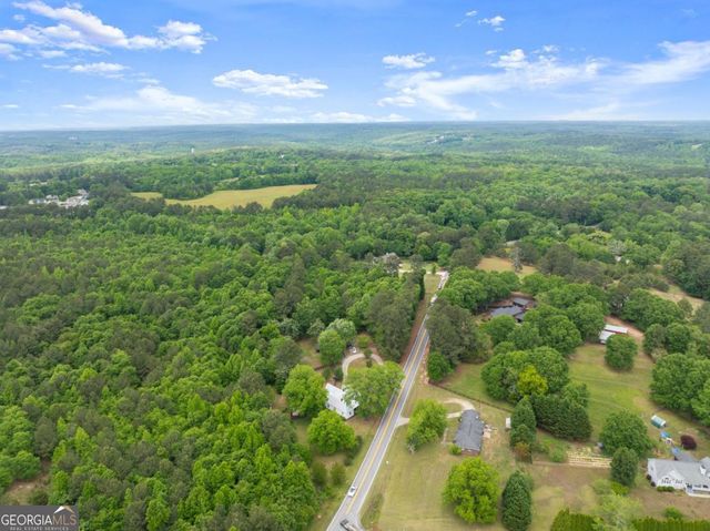 1519 New Hope Church Road, Loganville, GA 30052