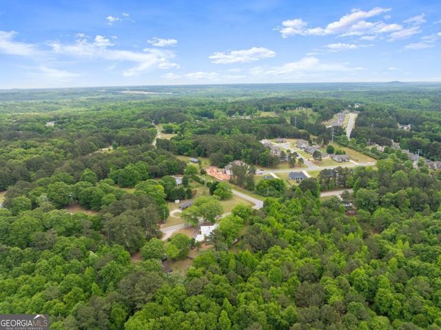 1519 New Hope Church Road, Loganville, GA 30052