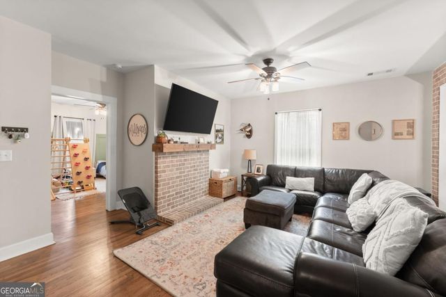 1519 New Hope Church Road, Loganville, GA 30052