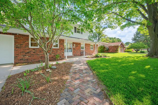 1781 Hacienda Drive, Stevensville, MI 49127