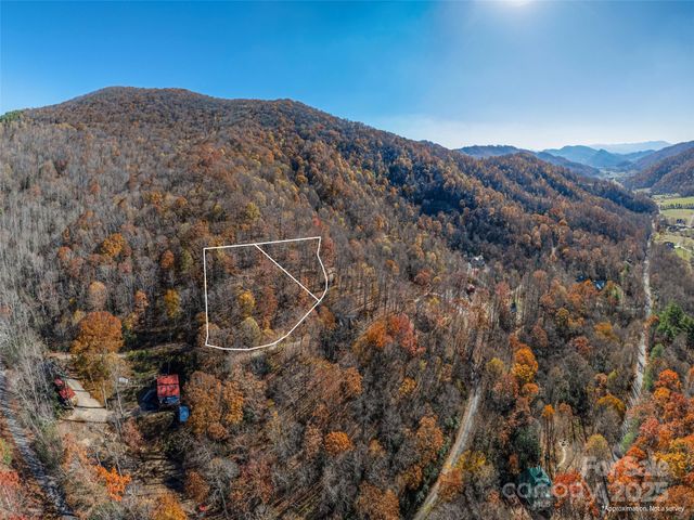 112 & 113 Grouse Road, Clyde, NC 28721